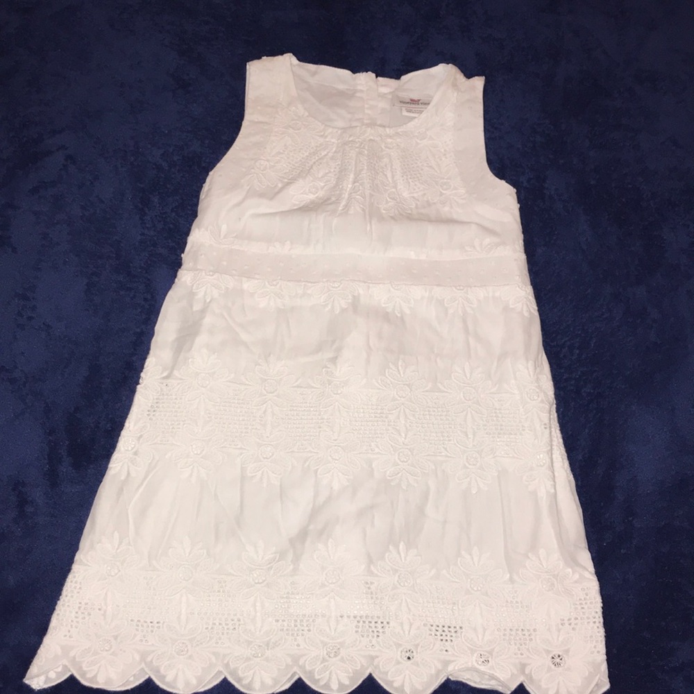 Vineyard Vines girl dress in size 4T